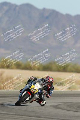 media/Oct-04-2025-CVMA (Sat) [[408bcdd6e4]]/Race 14-500-400-350 Supersport/